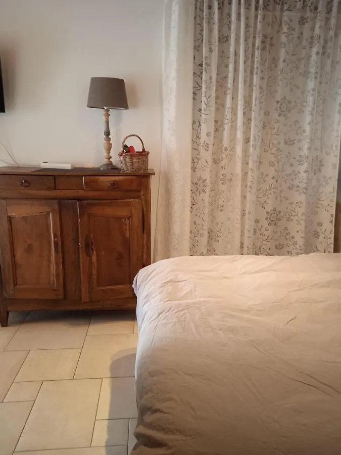 Maison D'Edouard, Le Petit Dromois Bed and Breakfast Mérindol-les-Oliviers