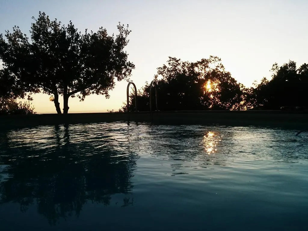 Maison D'Edouard, Le Petit Dromois Bed and Breakfast Mérindol-les-Oliviers